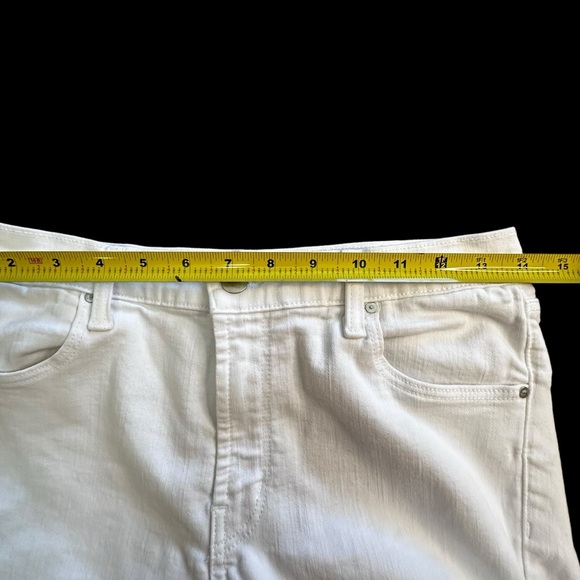 J BRAND MARIA HIGH-RISE WHITE SKINNY JEANS COMFORT STRETCH, ZIPPER FLY. SIZE 29. - Picture 7 of 10